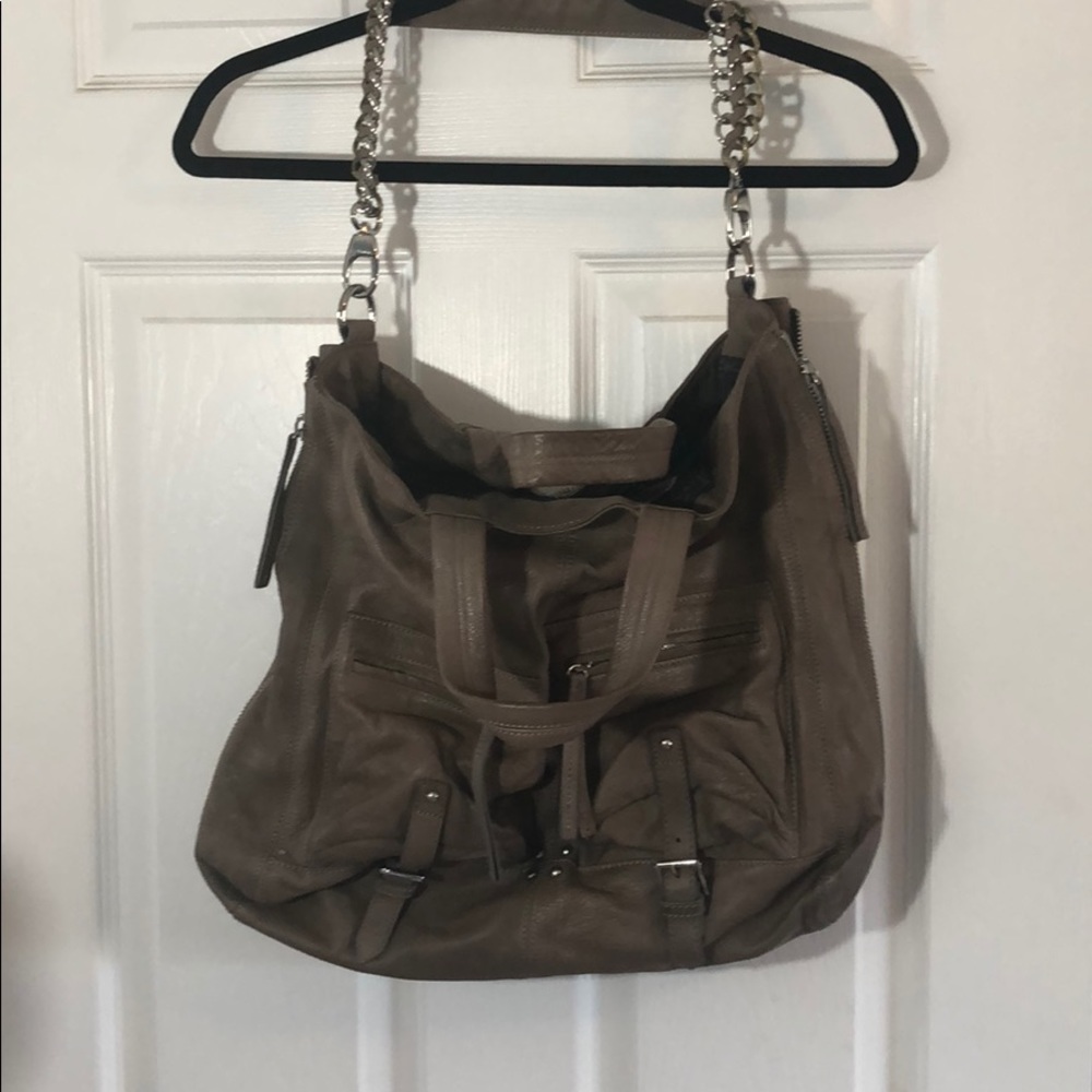 Pour La Victorie handbag